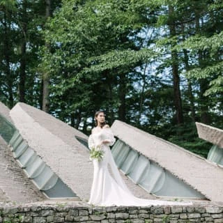 写真：石の教会 内村鑑三記念堂でのロケーションフォト